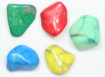 Dyed magnesite