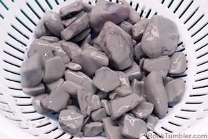 washing tumbled stones