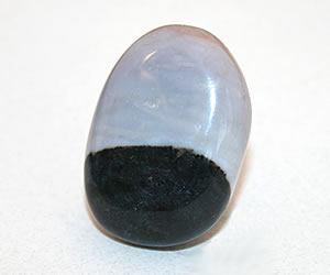 Two tone chalcedony