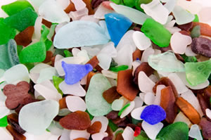 Sea Glass, Beach Glass, Tumbled Glass: What's the Difference?